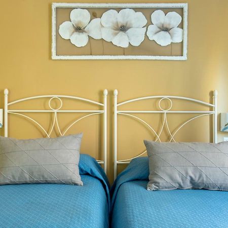 Regina Elena Bed & Breakfast Naples Exterior photo