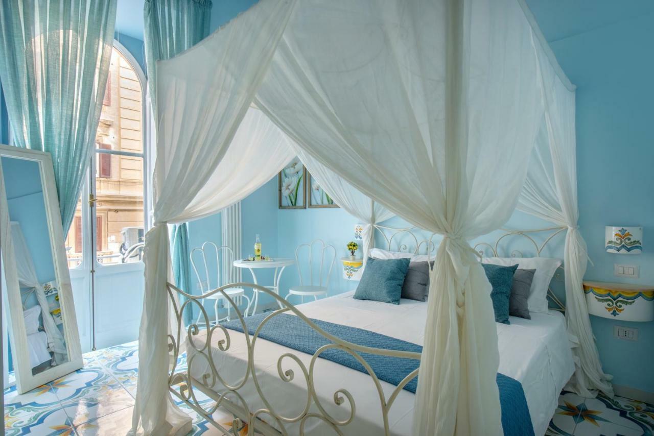 Regina Elena Bed & Breakfast Naples Exterior photo