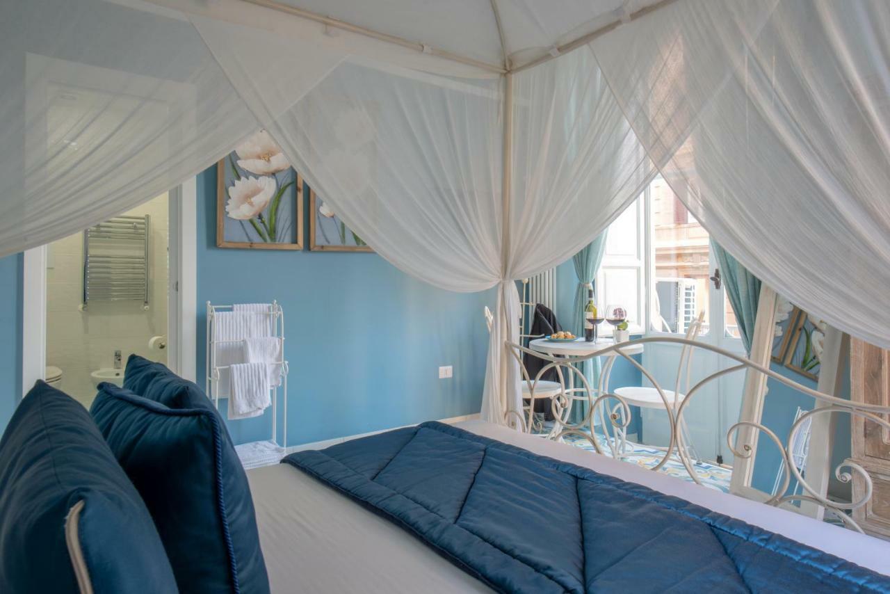 Regina Elena Bed & Breakfast Naples Exterior photo