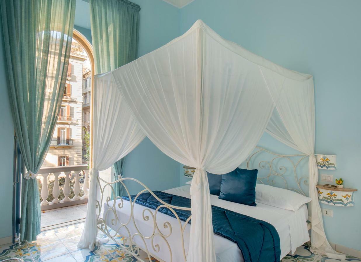 Regina Elena Bed & Breakfast Naples Exterior photo
